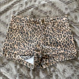 Forever 21 cheetah print shorts